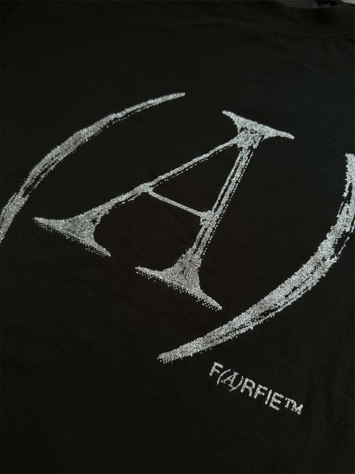 Футболка Glittered Monogram