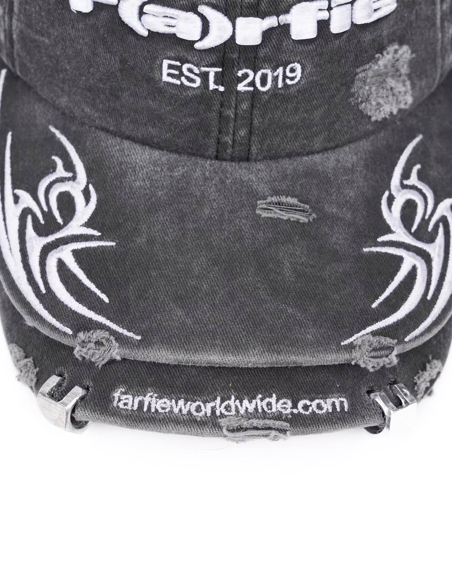 Farfie est.2019